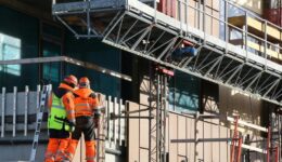 contractororemployeebuilder